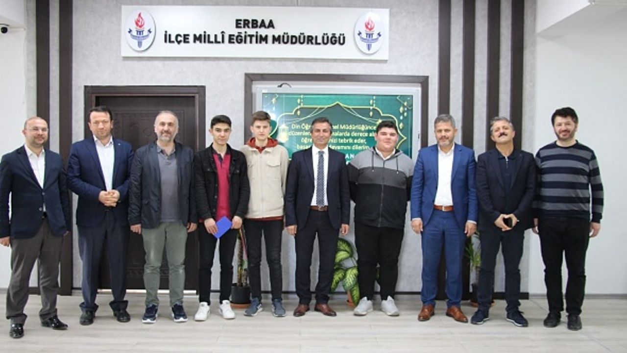 Erbaa’da Derece Alan Öğrenciler Bir Araya Geldi