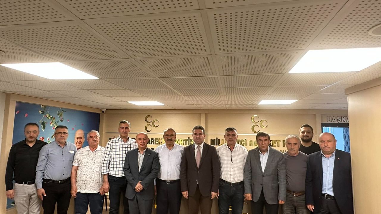 Ak Parti İlçe Teşkilatı MHP İlçe Teşkilatını Ziyaret Etti