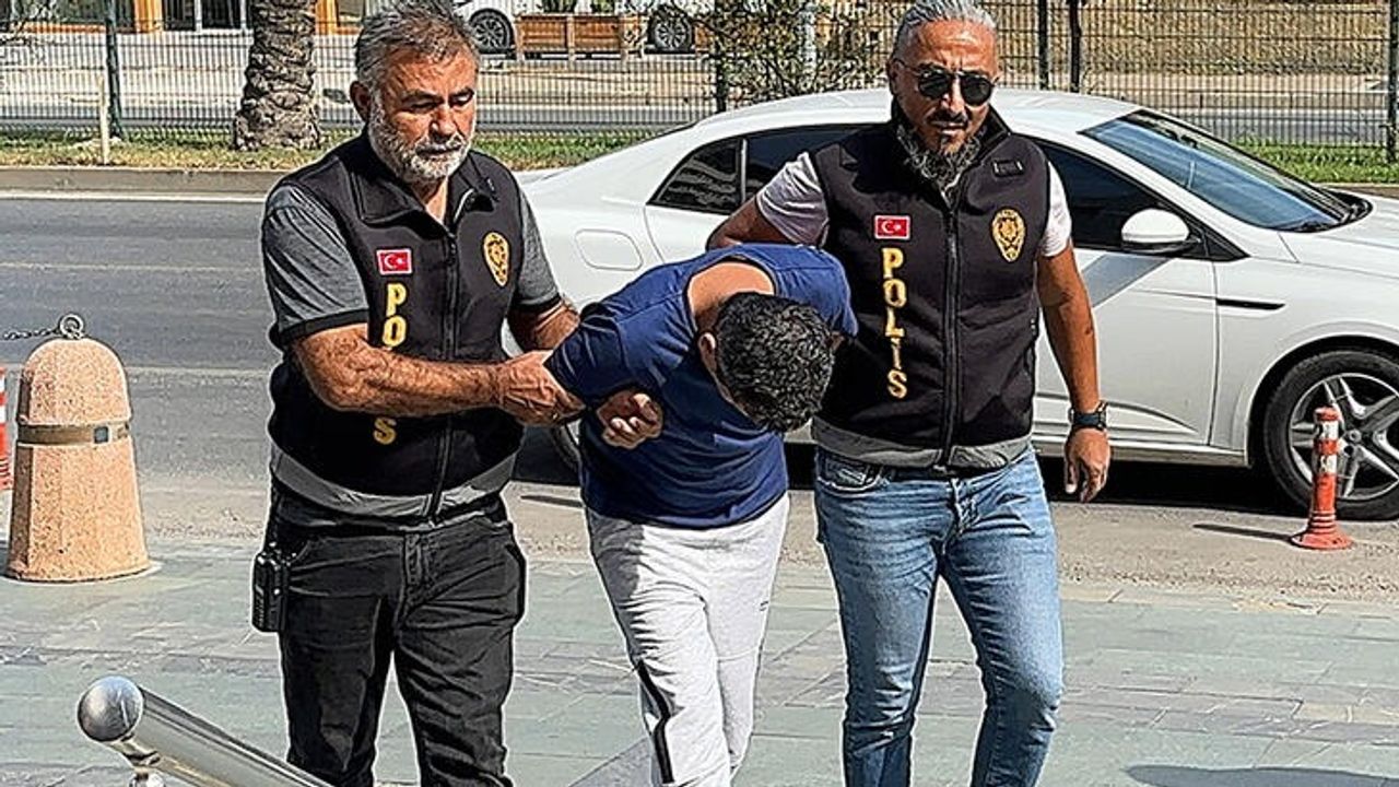Mustafa'nın Uçurumdaki Araçta Boğazı Kesilmiş Olarak Ölü Bulundu Ve  1 Tutuklama