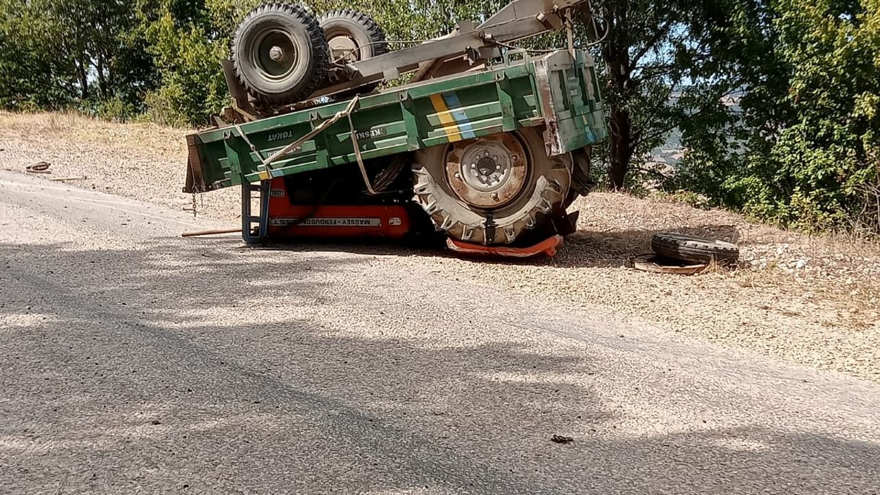 Tokat'ta Traktör Devrildi: 1 ölü, 2 Yaralı