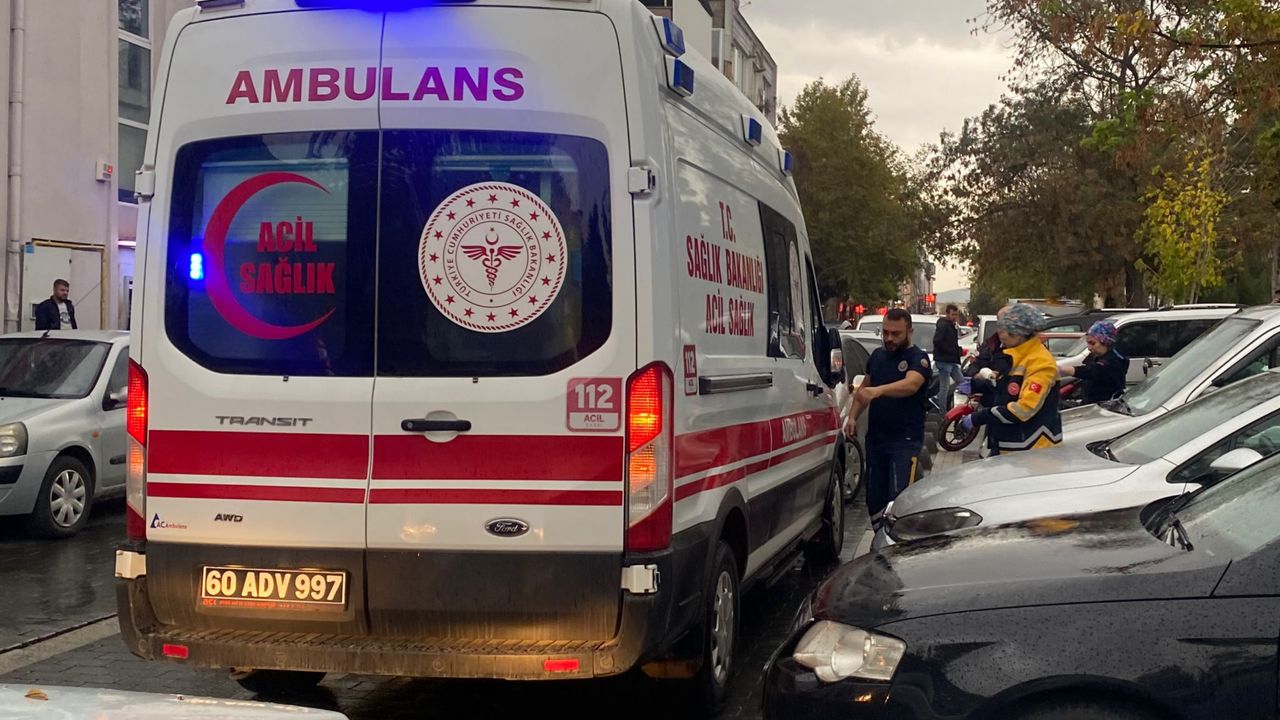 Erbaa’da Motosikletten Düşen Sürücü Yaralandı