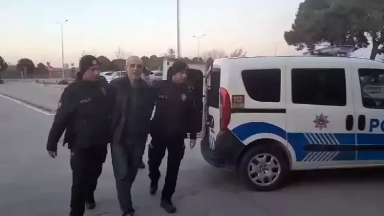 Samsun'da 4 Ayrı Suçtan 21 Yıl Hapis Cezası Bulunan Firari Yakalandı