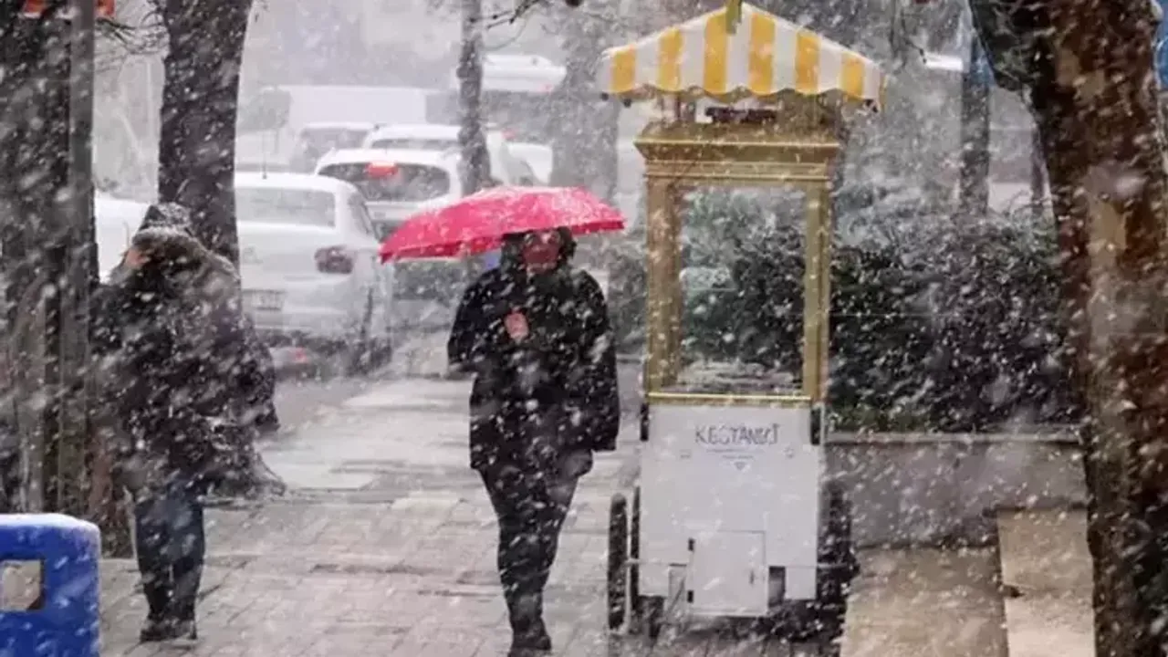 AKOM: İstanbul'da Kar Yağışı Bekleniyor