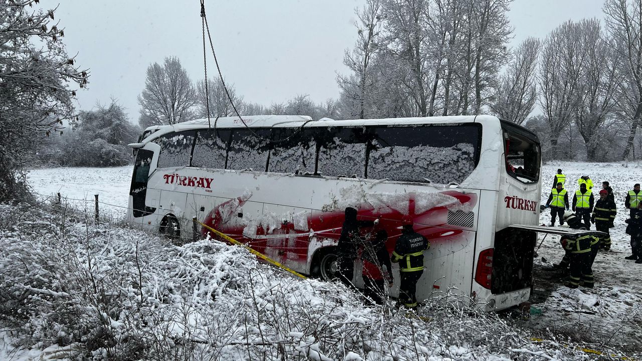 Kastamonu'da Yolcu Otobüsü Devrildi: 6 Ölü, 33 Yaralı