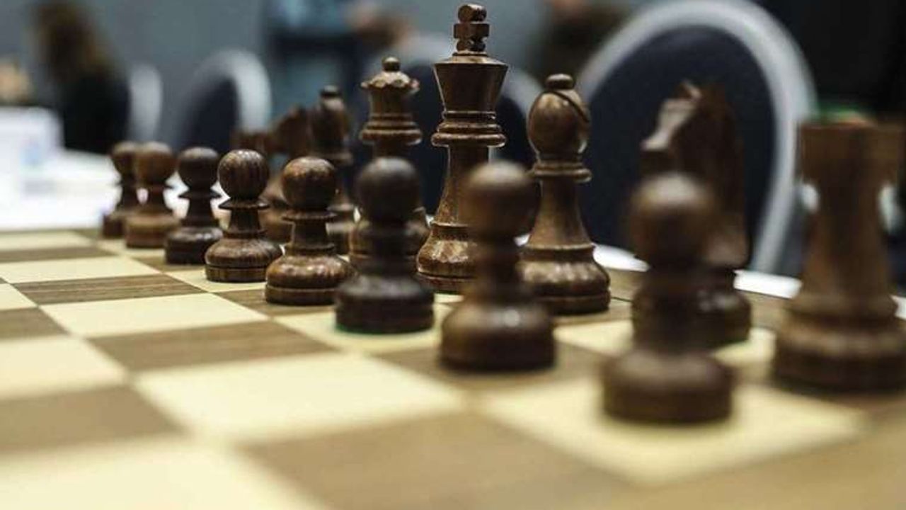 Tokat’ta Gençler Satranç İl Şampiyonası start aldı