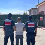 Jandarma Aranan 24 Kişiyi Yakaladı