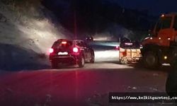 Tokat'ta, yayla yolunda kar nedeniyle mahsur kalan araçlar kurtarıldı