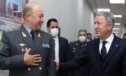 Bakan Akar, Özbekistan Savunma Bakanı Kurbanov İle Görüştü