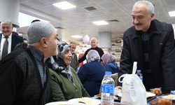 Tokat'ta Depremzedeler İftar Yemeğinde Buluştu