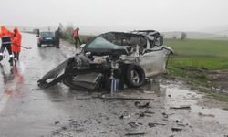 Minibüsle Otomobil Çarpıştı: 1 Ölü, 5 Yaralı