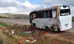 Kayseri'de Cezaevi Nakil Aracı Devrildi: 1 Mahkum Öldü, 13 Yaralı