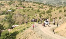 Diyarbakır'da Minibüs Şarampole Devrildi: 2 Ölü, 13 Yaralı