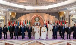 Arap Ligi Zirvesi: Esad Ve Zelenski Şahsen Katıldı, Putin Mesaj Gönderdi