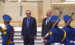 Cumhurbaşkanı Erdoğan, Azerbaycan’da Resmi Törenle Karşılandı