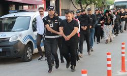 Eskişehir Merkezli 3 İlde İkinci El Araç Sahiplerini Dolandıran Şüphelilere Operasyon: 28 Gözaltı