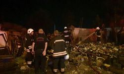 Diyarbakır'da Atık Depolama Alanında Çıkan Yangında Meydana Gelen Patlamalar Korkuttu