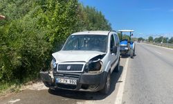 Erbaa'da Kontrolü Kaybeden Ticari Araç Bariyerlere Çarptı