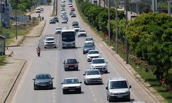 Bayram tatilinde Afyonkarahisar'dan 1 milyon 100 bin araç geçti