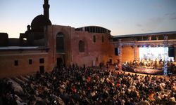 İshak Paşa Sarayı’nda konser