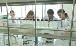 Üniversite Öğrencilerinden Anti Bakteriyel Yara Bandı
