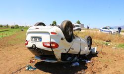 Erbaa’da Otomobil Park Halindeki Minibüse Çarptı: 2 Ölü, 4 Yaralı