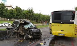 Üsküdar’da Cip İETT Otobüsüne Çarptı : 1 Yaralı