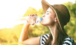 Aşırı Sıcaklarda Susuzluğu Gidermeye Yardımcı Olan Besinler