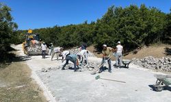 Erbaa Köylerinde Parke Yol Çalışmaları Devam Ediyor