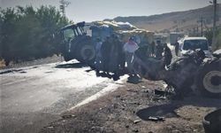 Minibüsle Traktör’ün Çarpıştığı Kazada,4'ü Çocuk, 15 Yaralı