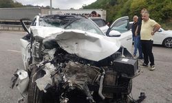 Otomobil, Yakıt Tankerine Çarptı; Sürücü Yaralandı, Eski Eşi Hayatını Yitirdi