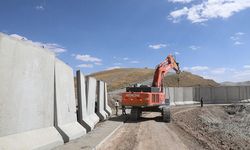 Sınır Hattında Yapılan Duvarın 140 Kilometresi Tamamlandı