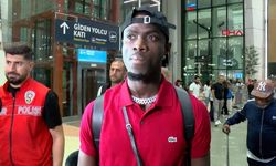 Beşiktaş'ın Yeni Transferi Eric Bailly, İstanbul'a Geldi