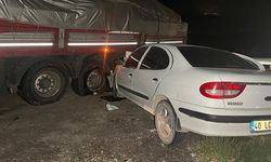 Nevşehir’de TIR'a Çarpan Otomobildeki Polis İle Eşi Hayatını Kaybetti