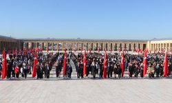 Ankara'nın Başkent İlan Edilişinin 100'üncü Yıl Dönümü Törenle  Kutlandı