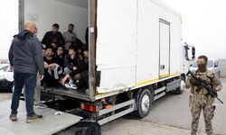 Kamyonda 51 Kaçak Göçmen Yakalandı