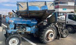 Traktör İle Kamyonet Çarpıştı: 1 Ölü, 2 Yaralı