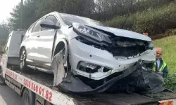 TEM'de Çarpıp Kaçan Otomobil Zincirleme Kazaya Neden Oldu: 4 Yaralı