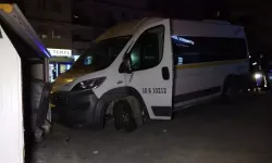 'Düz Kontak' Yöntemiyle Çaldığı Servis Minibüsüyle 130 Kilometre Kaçtı