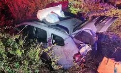 Amasya’da Otomobil Dere Yatağına Uçtu: 3 Yaralı