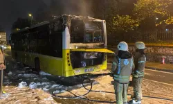 Üsküdar'da İETT Otobüsü Yandı