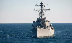ABD: Kızıldeniz’de 4 İHA Düşürüldü, 2 Ticari Gemiye Saldırı Düzenlendi