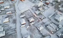 Karlıova’da Kardan Kapanan 40 Köy Ve 6 Mahalle Yolu Açıldı