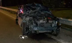 Üsküdar D-100 Karayolu'nda iki otomobil çarpıştı: 4 yaralı