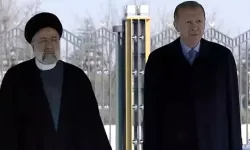 Erdoğan, İran Cumhurbaşkanı Reisi'yi Resmi Törenle Karşıladı
