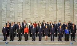 Bakan Güler, NATO Toplantısı Aile Fotoğrafı Çekimine Katıldı