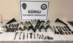 Bursa'da Uyuşturucu Ve Silah Ticareti Şüphelisine Gözaltı