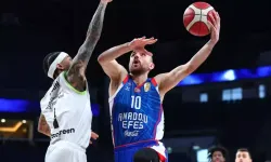 Anadolu Efes - Merkezefendi Belediyesi Basket: 83-77