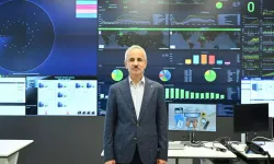 Bakan Uraloğlu: Haberleşme Sektörü Operatör Geliri 244 Milyar TL'ye Ulaştı