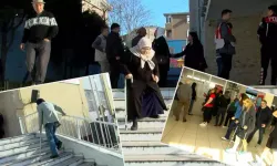 Yaşlı Ve Engelliler Oy Kullanmak İçin Merdivenleri Aştı