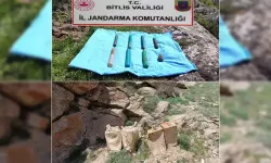 Bitlis'te Teröristlere Ait Patlayıcı Ele Geçirildi